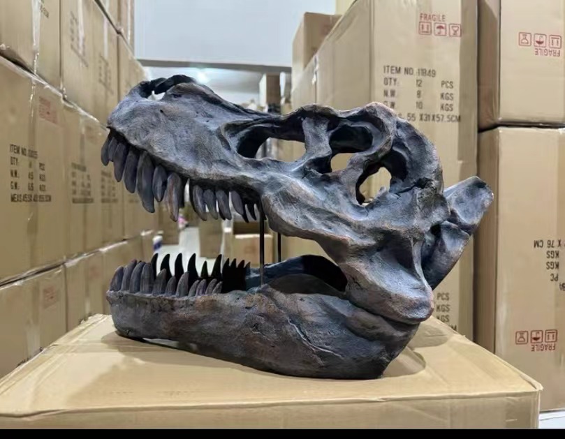 Exquisite Resin Tyrannosaurus Rex Skull Sculpture