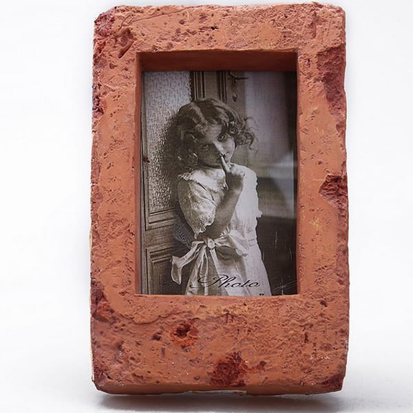 Resin photo frame.JPG